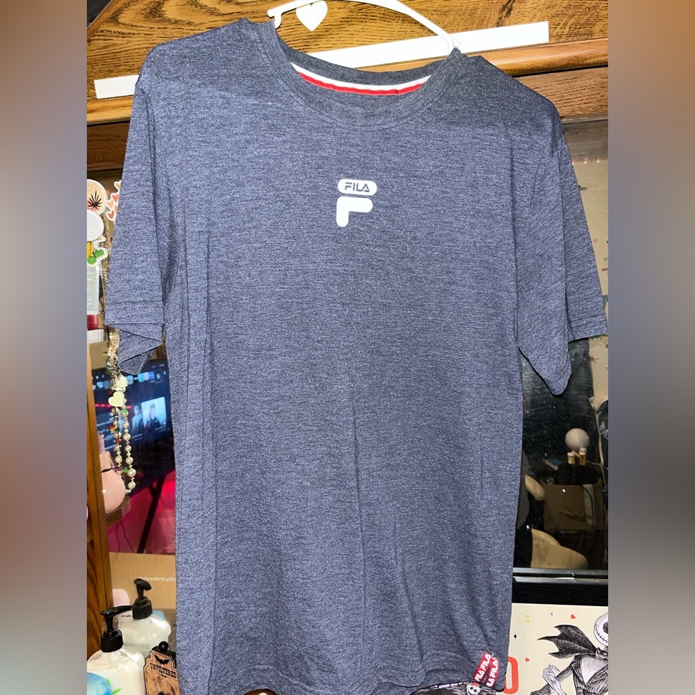 Fila Small Gray T Shirt 💜